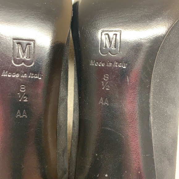 Bruno Magli Black Floral Suede Leather Heels – Size 8.5 AA - Picture 8 of 10